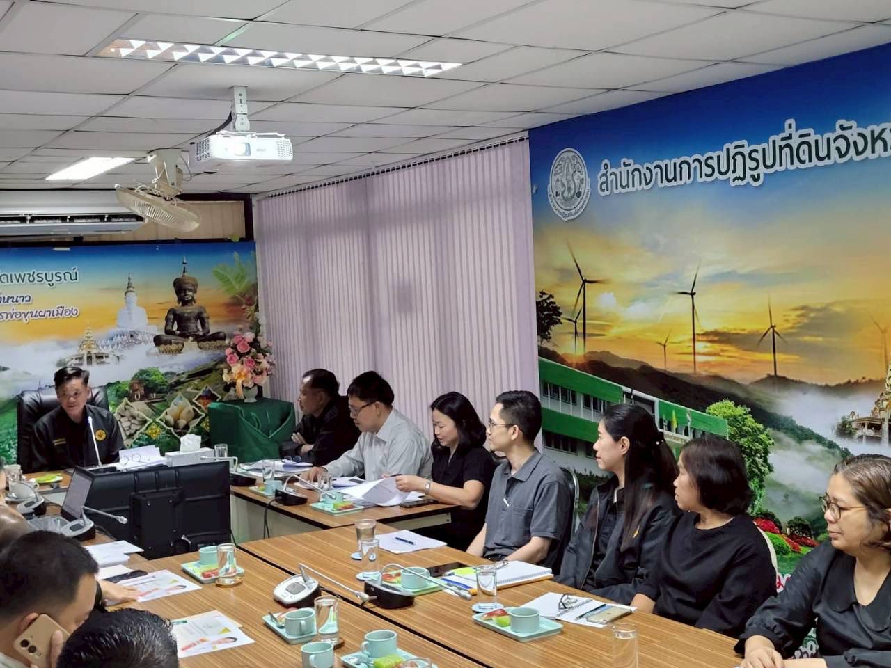 title - ผู้ตรวจราชการกรม ประชุมติดตามผลการดำเนินงานตามแผนการตรวจราชการของ ส.ป.ก. ประจำปีงบประมาณ พ.ศ. 2569 รอบที่ 1 จังหวัดเพชรบูรณ์